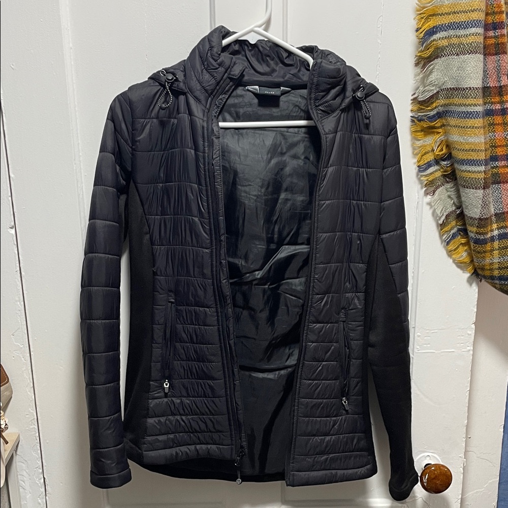 Mondetta Women's Black Puffer Jacket